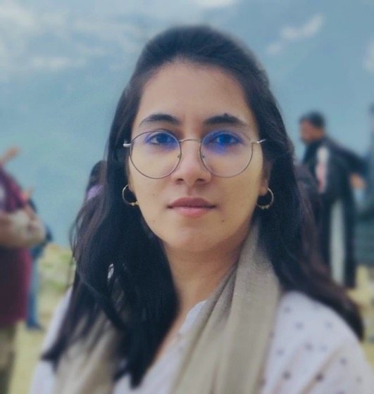 Humera Parveen, Co-Founder & Finance Director of OpenOS Technologies